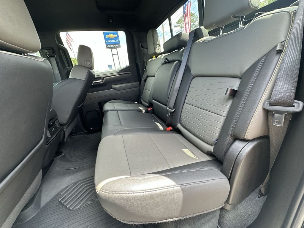 Used 2024 Black Chevrolet ZR2 image 20