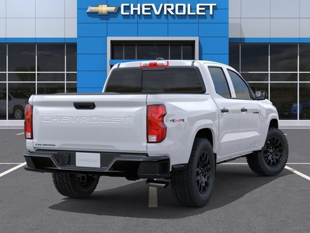 New 2026 Summit White Chevrolet WT image 4