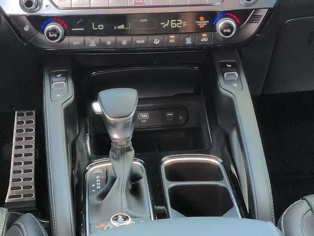 Certified Used 2025 Glacial White Pearl Kia SX X-Line image 19