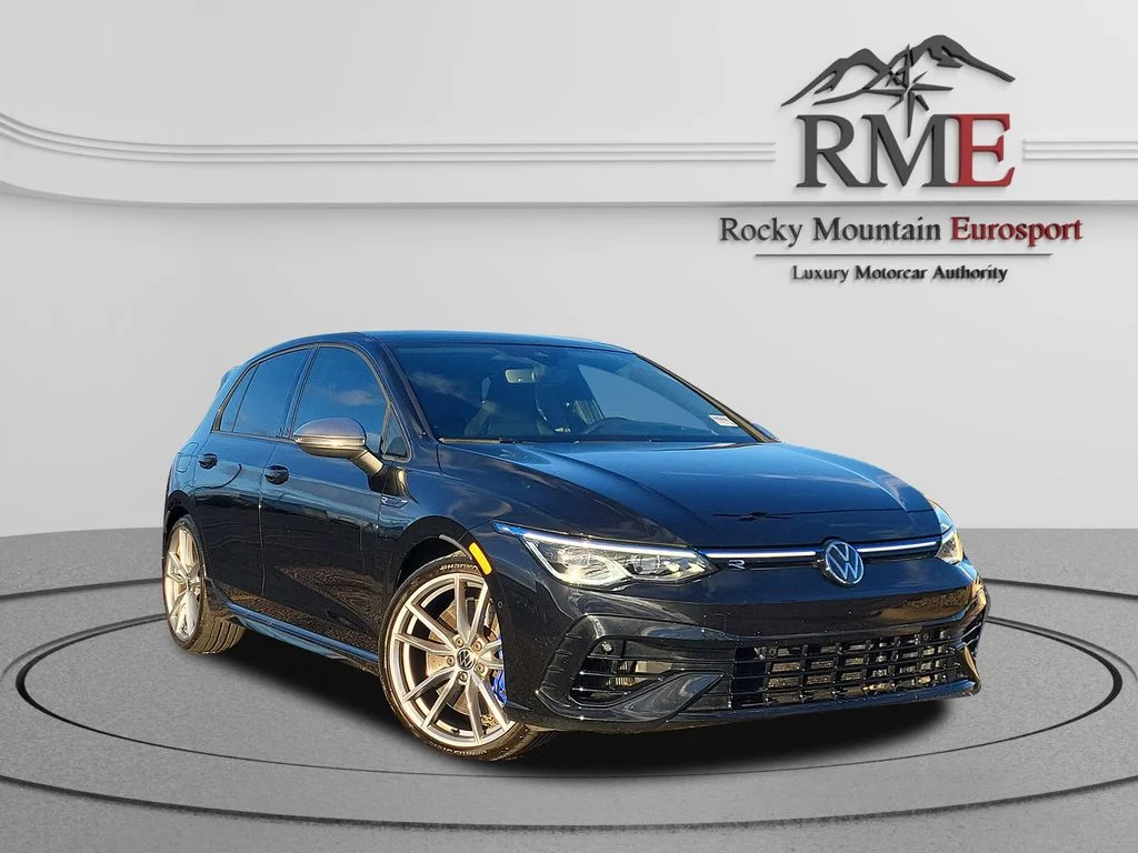2024 Volkswagen Golf R Golf R 4-door DSG's photo