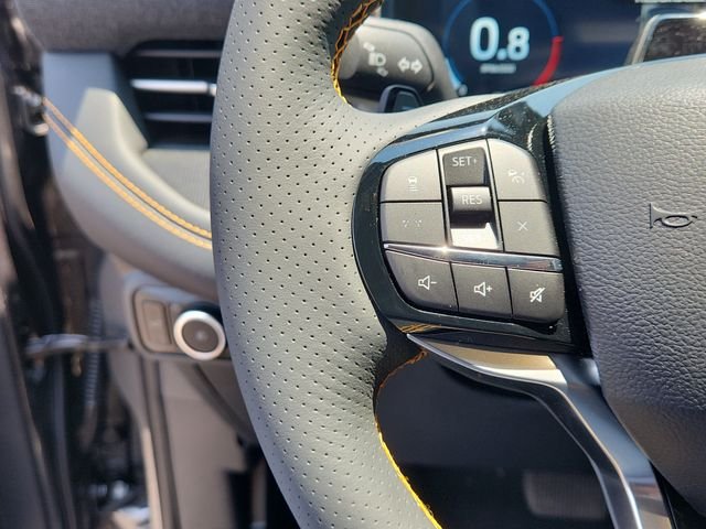 New 2026 Carbonized Gray Metallic Ford Tremor® image 15