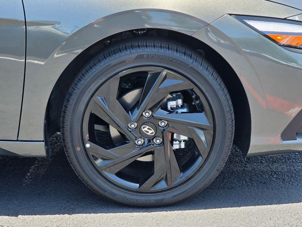 New 2026 Gray Hyundai SEL Sport image 8