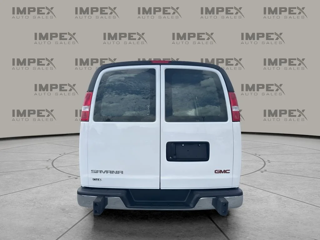 Used 2024 White GMC Work Van image 4