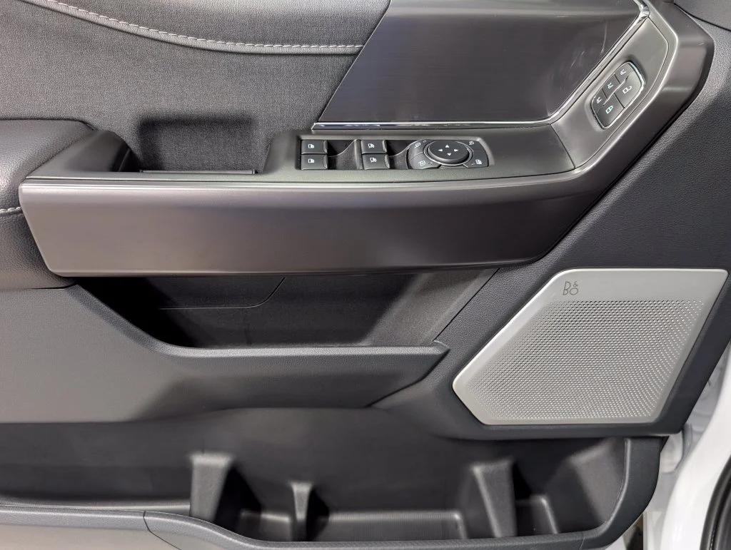New 2026 Oxford White Ford Lariat® image 16