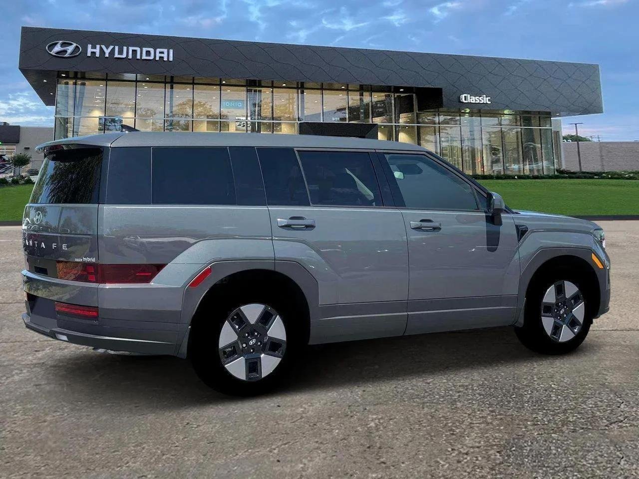 New 2026 Ecotronic Gray Metallic Hyundai SE image 8