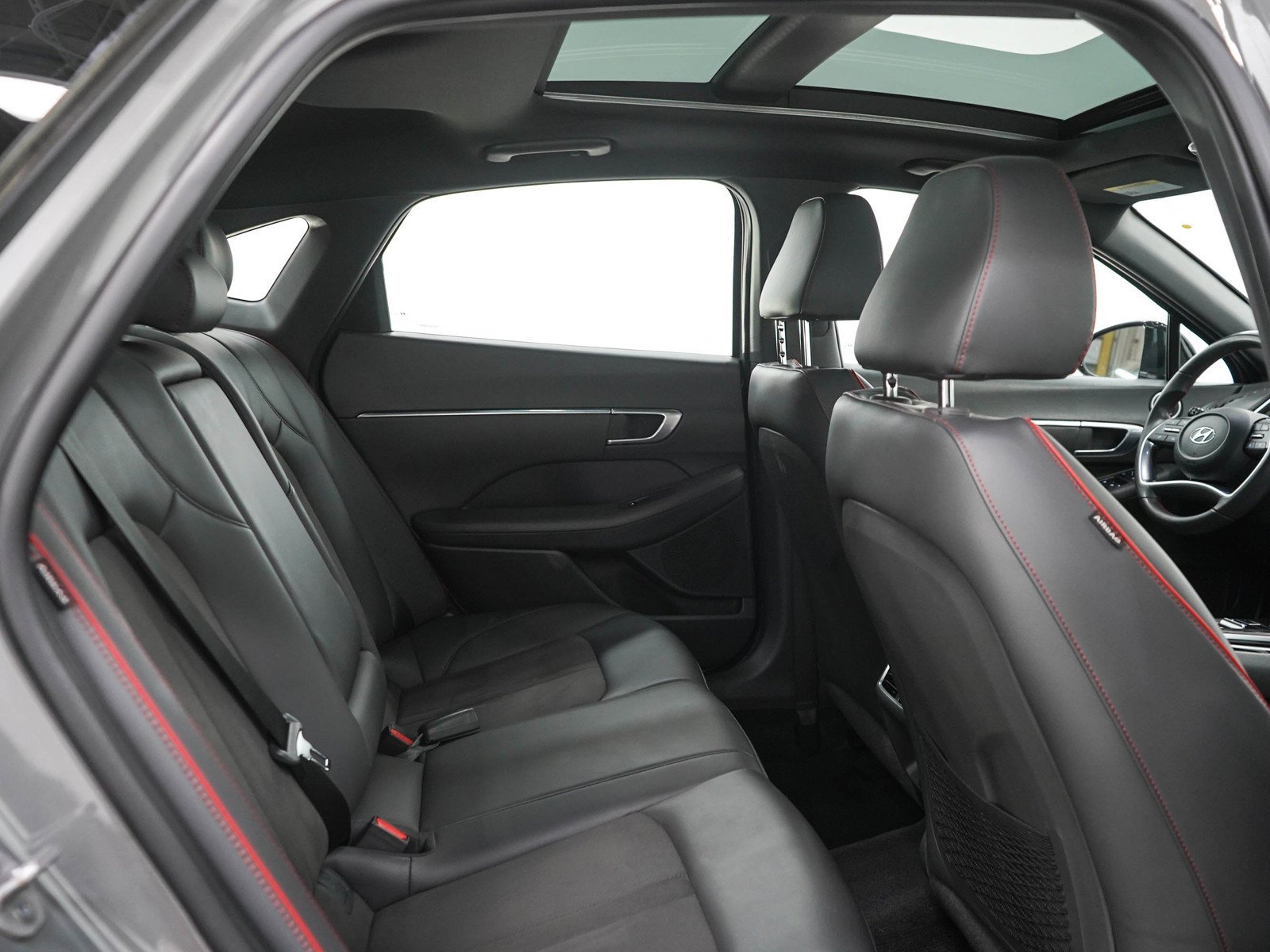 2023 Hyundai Sonata SEL Plus - Photo 13
