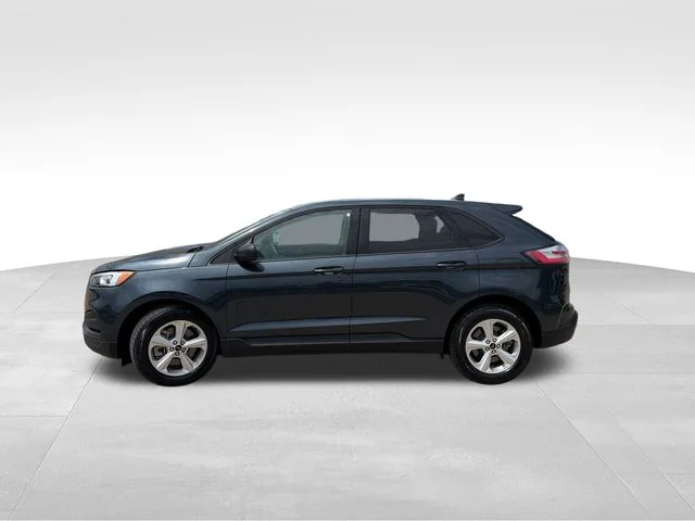 Used 2024 Blue Ford SE image 3