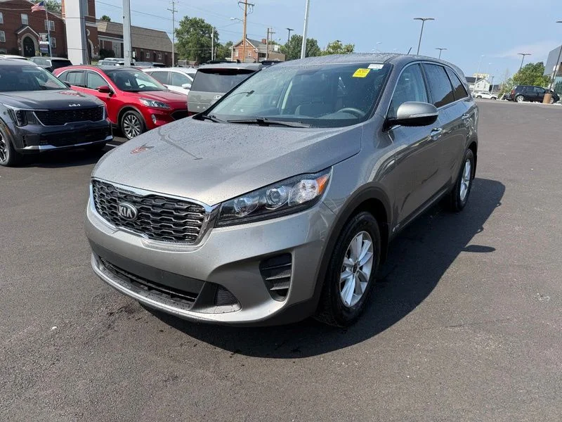 Used 2019 Gray Kia LX image 3