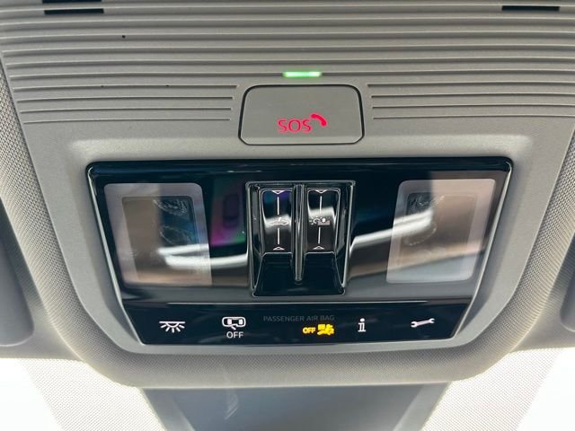 New 2026 Opal White Pearl Volkswagen 2.0T SE w/Technology image 37