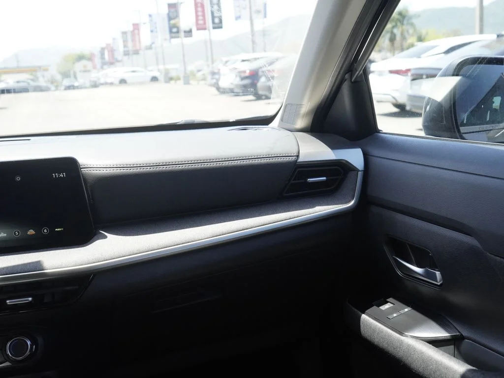 Used 2025 Black Nissan SV image 21