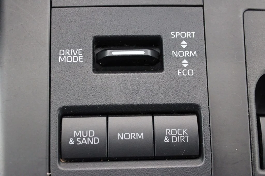 Used 2024 Silver Toyota XLE image 18