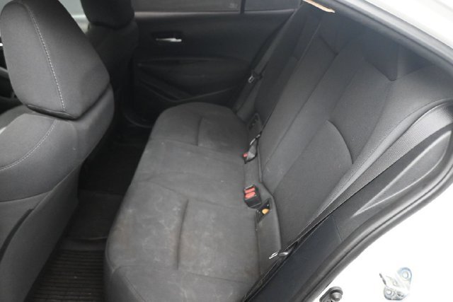 Used 2021 White Toyota LE image 19