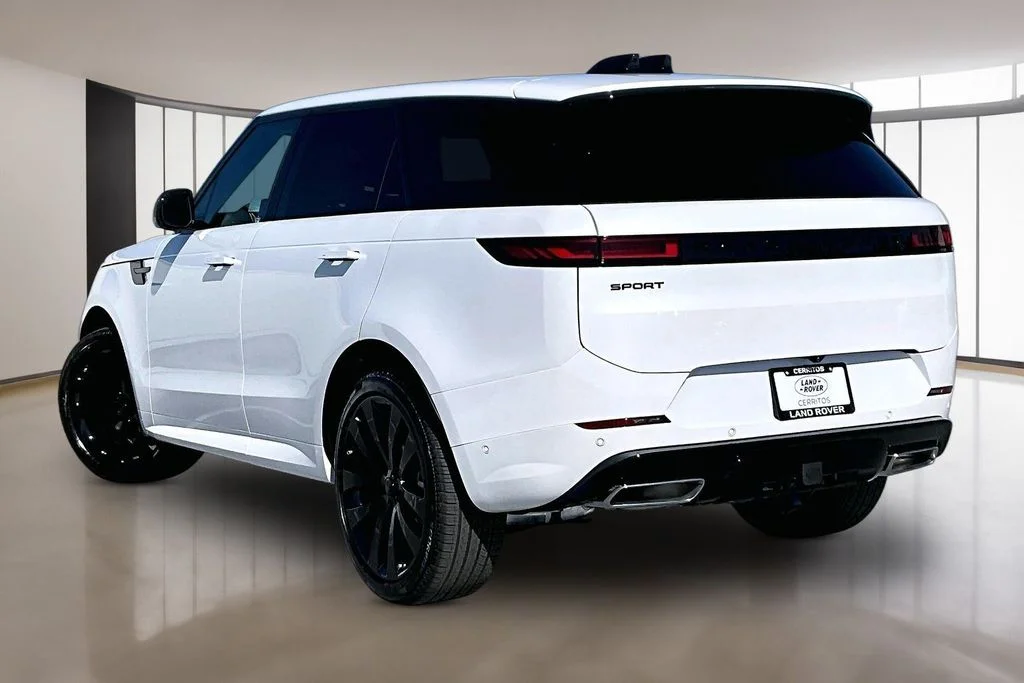 New 2026 Beige Land Rover Dynamic SE image 3