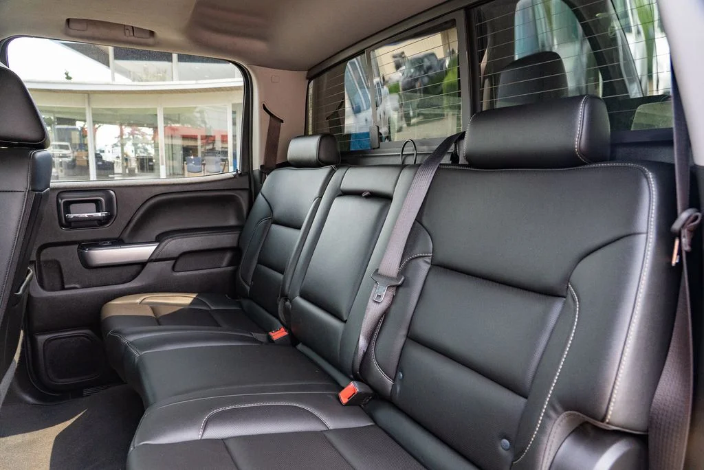 Used 2019 Black Chevrolet LTZ image 27