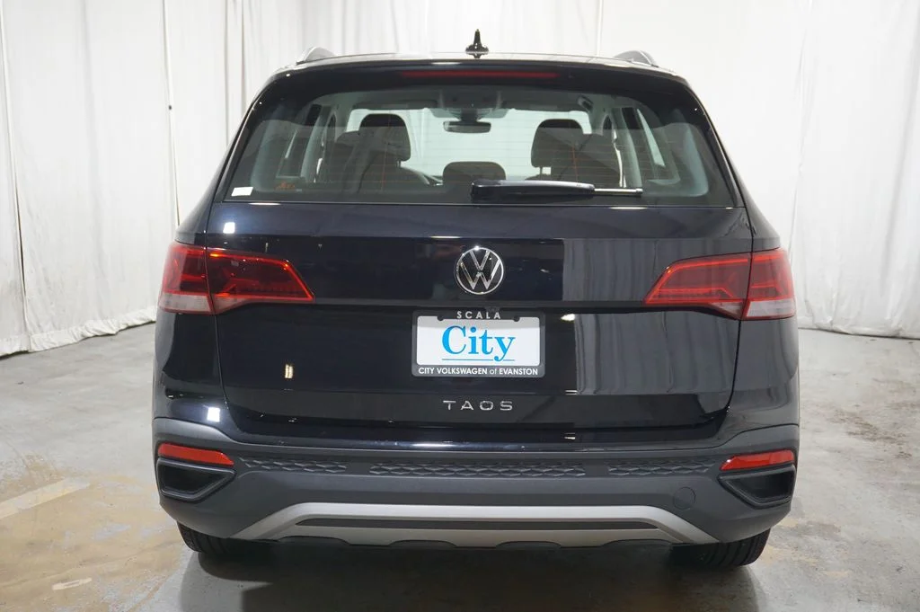 Certified Used 2024 Black Volkswagen 1.5T S image 6