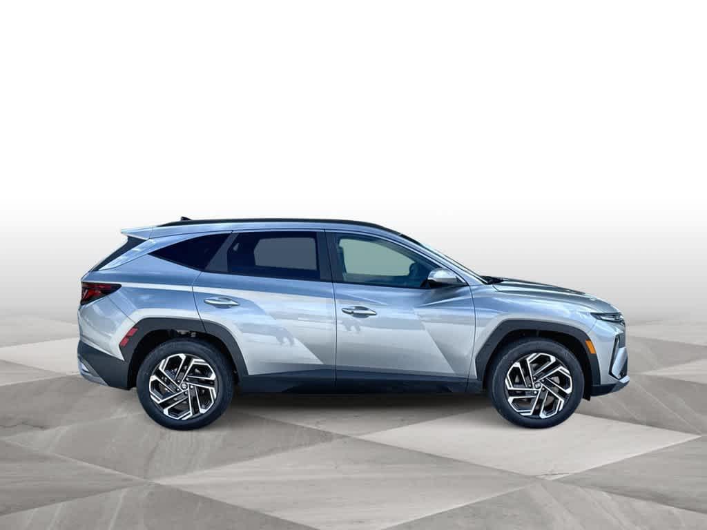 New 2026 Shimmering Silver Hyundai SEL Plus FWD image 9
