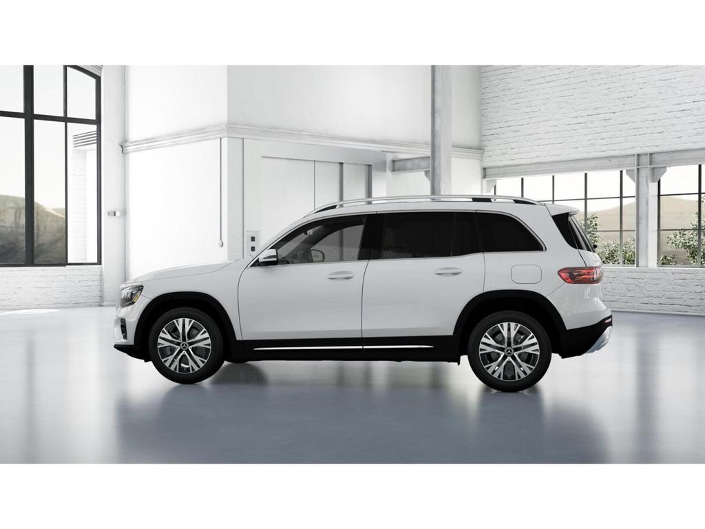 Used 2026 Polar White Mercedes-Benz GLB 250 4MATIC® image 33