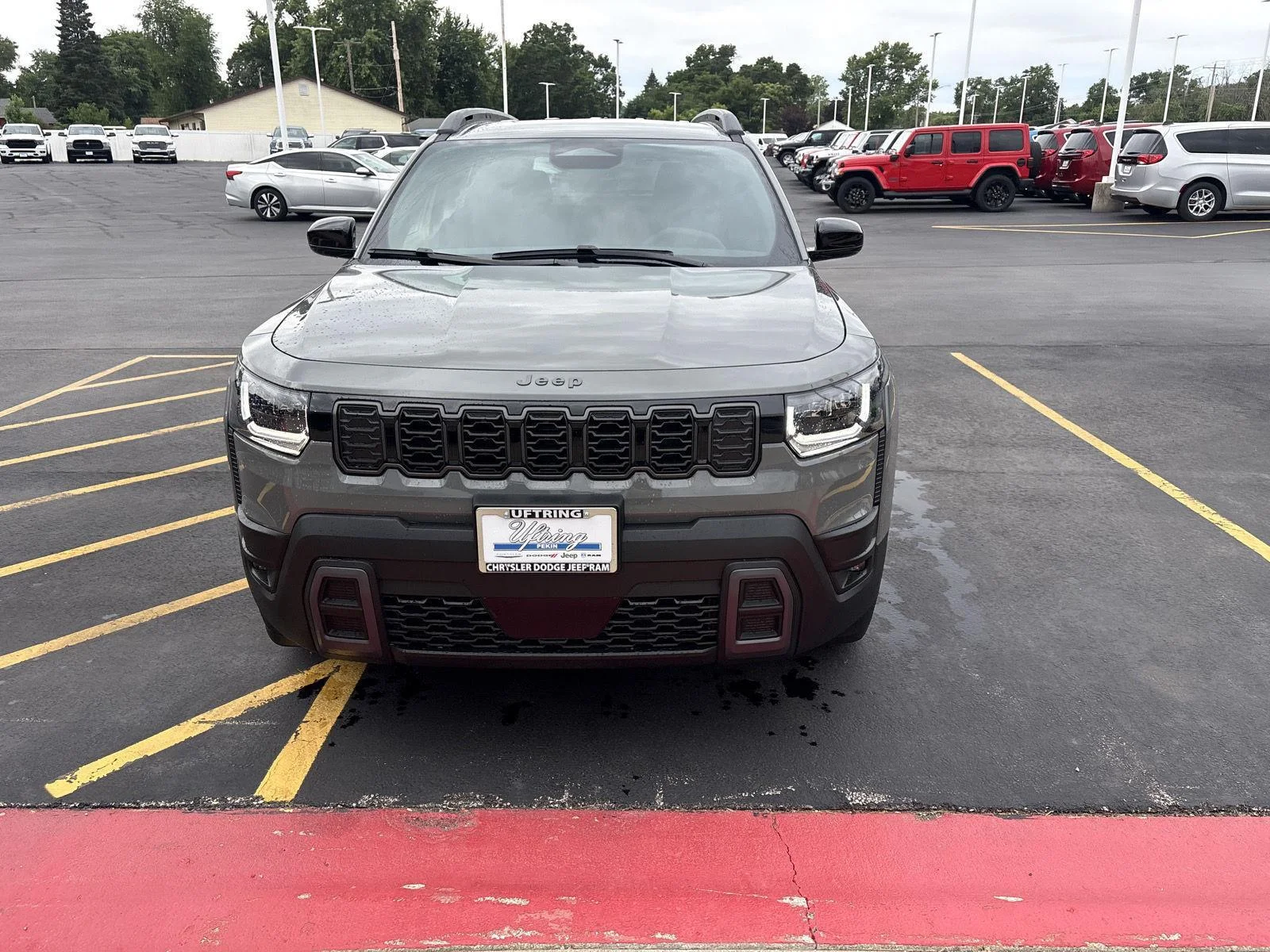 New 2026 Sting-Gray Clearcoat Jeep Laredo image 3
