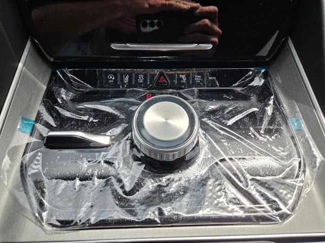 New 2026 High Gloss Black Exterior Paint Jeep Limited Altitude image 23
