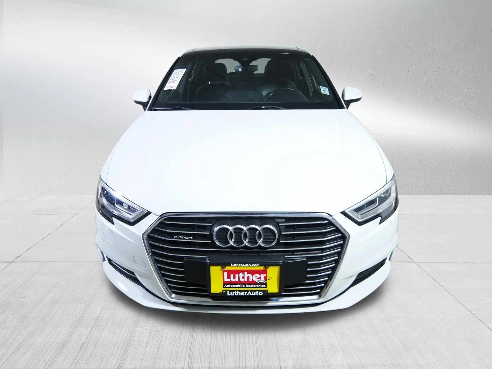 Used 2018 Glacier White Metallic Audi Prestige image 2