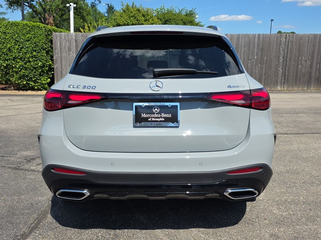 New 2026 Gray Mercedes-Benz GLC 300 image 4