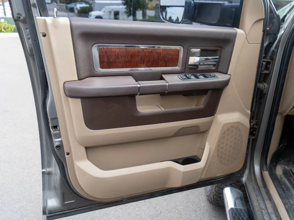 Used 2012 Gray Ram Laramie image 27