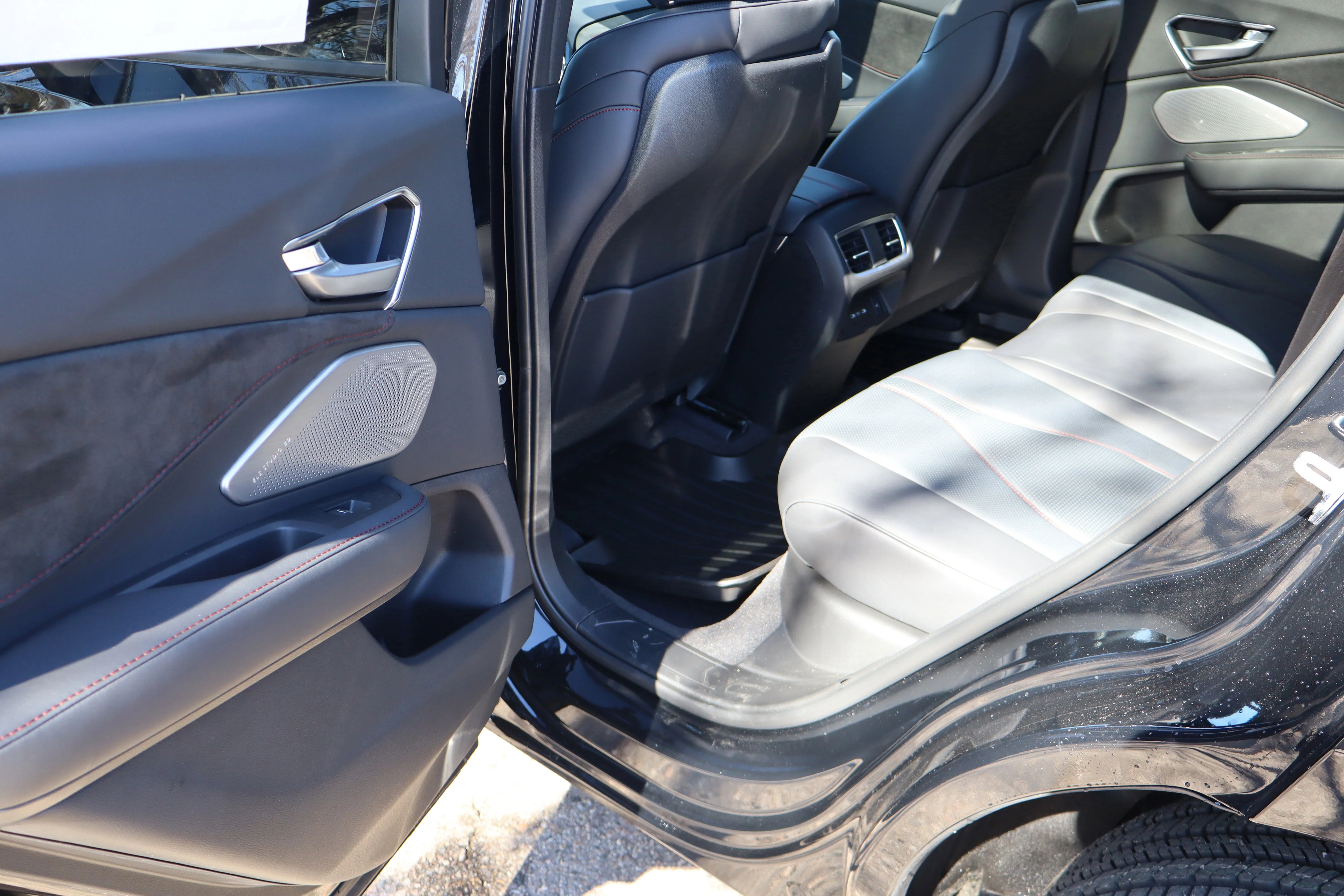 New 2026 Majestic Black Pearl Acura w/A-Spec Advance Package image 26