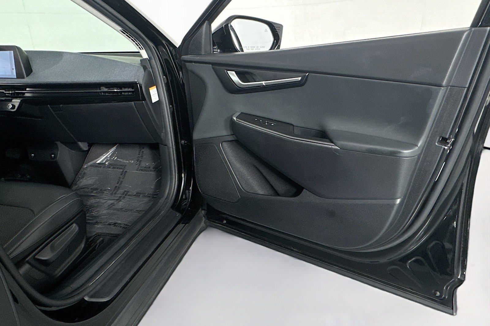 Used 2024 AURORA BLACK Kia Light Long Range RWD image 23