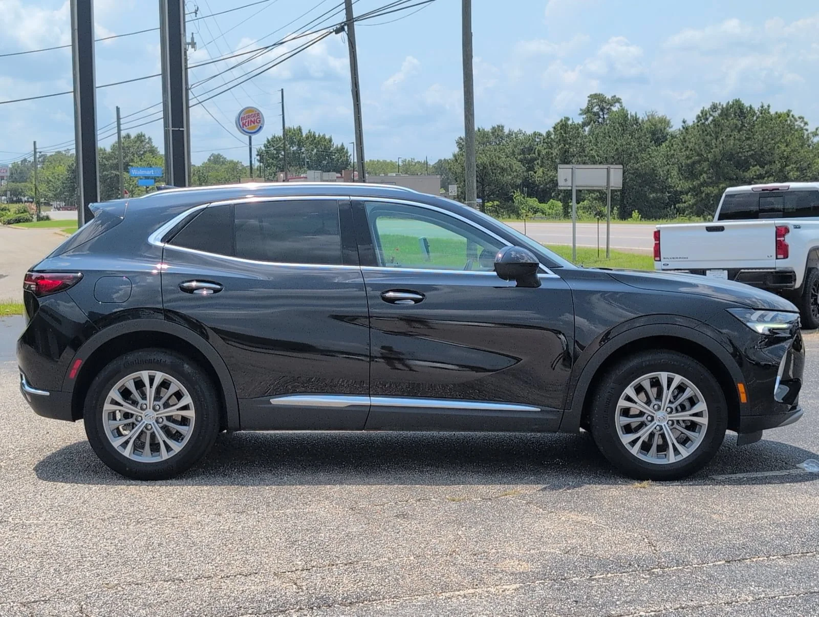 Used 2023 Ebony Twilight Metallic Buick Preferred image 8