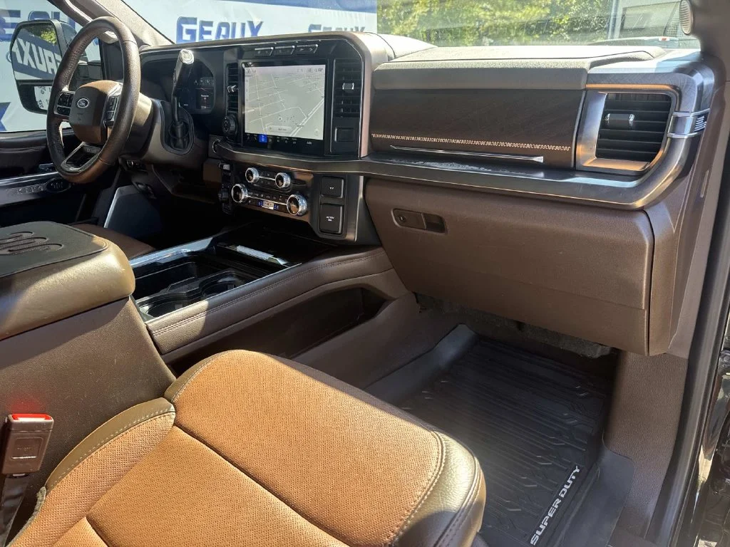 Used 2023 Brown Ford King Ranch image 26