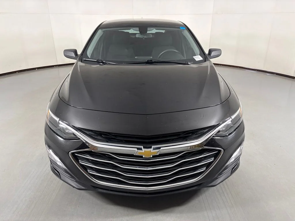 Used 2022 Black Chevrolet LS image 4