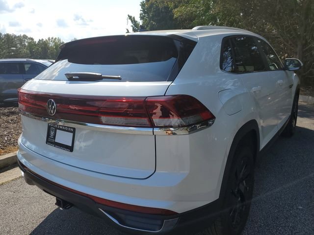 2026 Volkswagen Atlas Cross Sport SE w/Tech - Photo 4