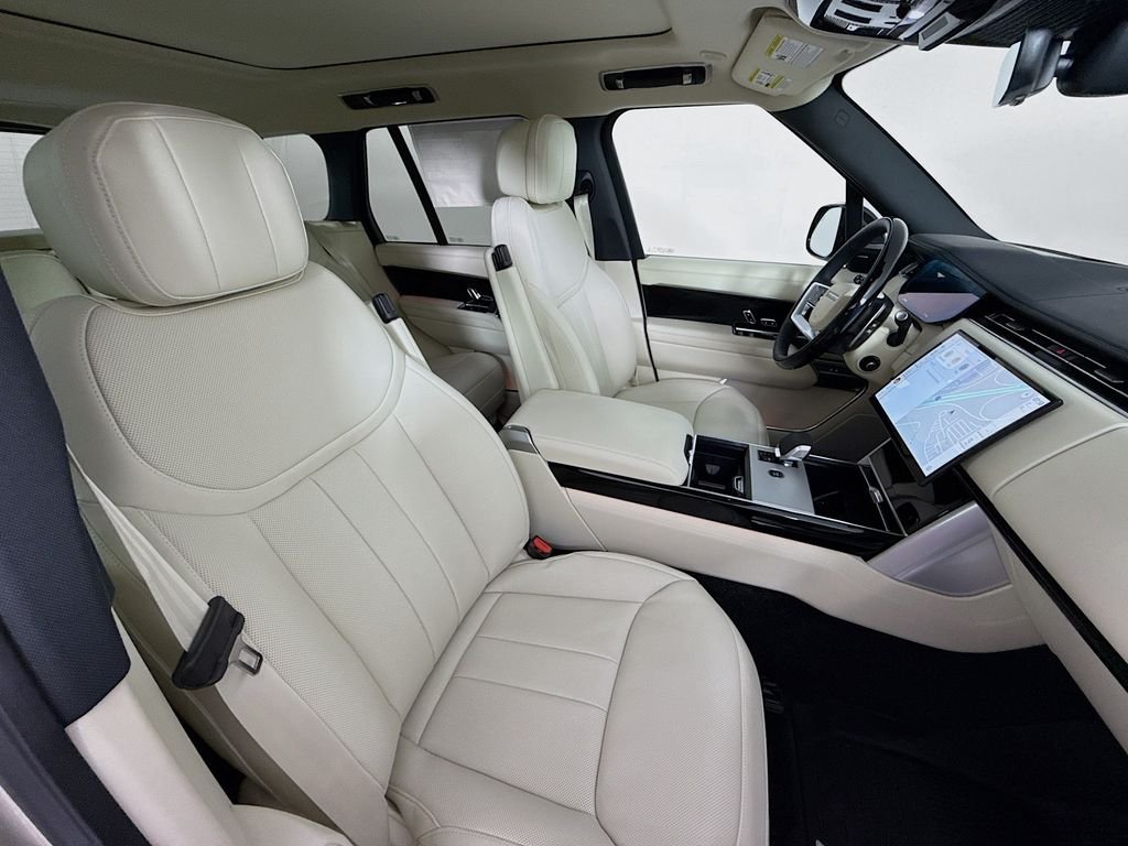 New 2026 Batumi Gold Land Rover SE image 28