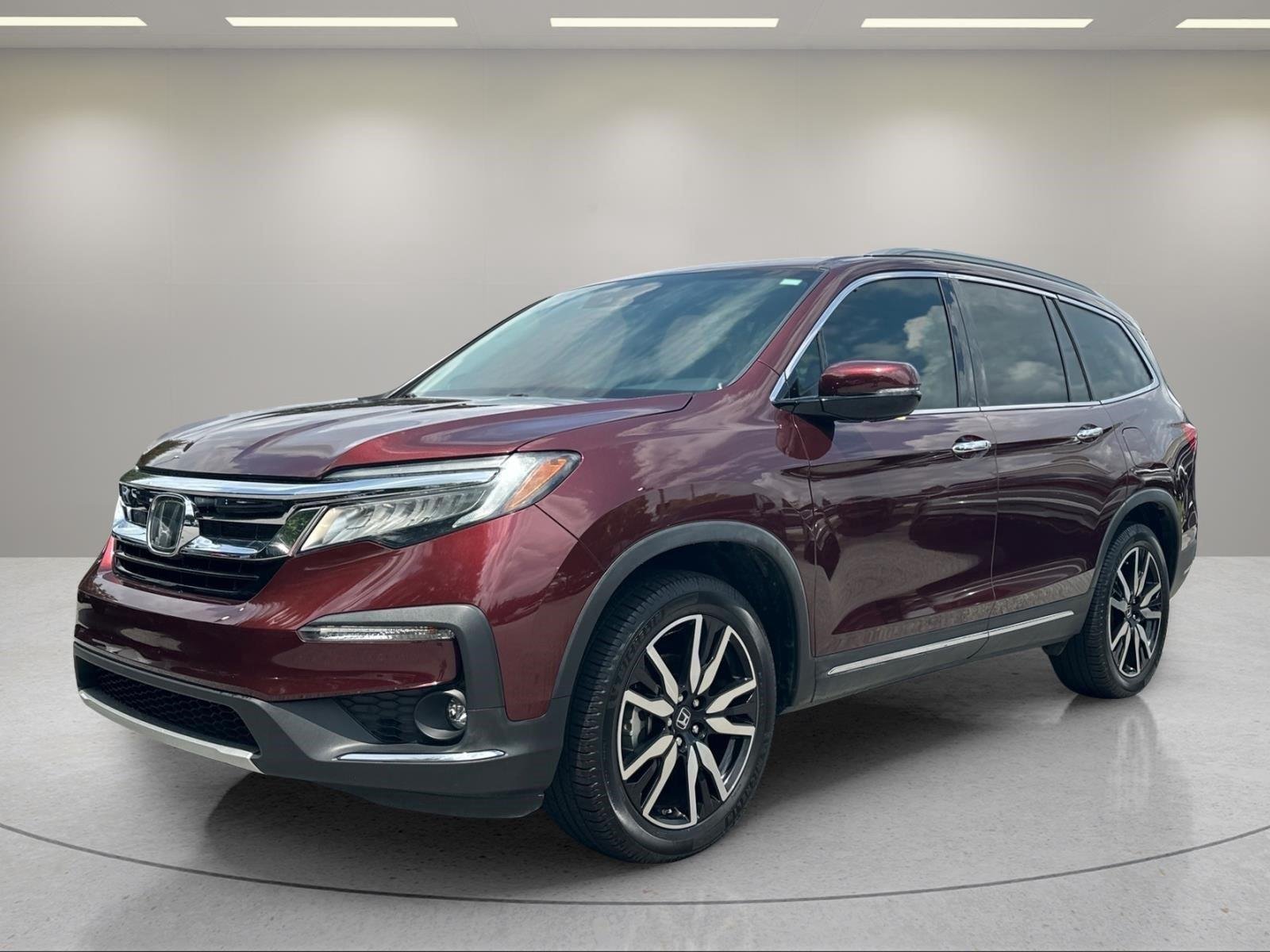 Used 2021 Deep Scarlet Pearl Honda TOUR7 image 1