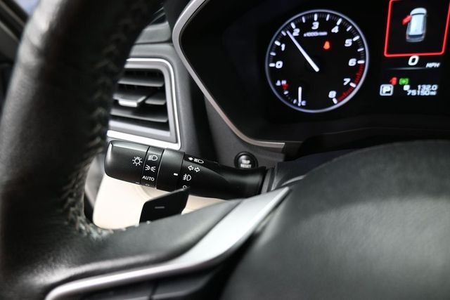 Used 2023 White Subaru Limited image 37