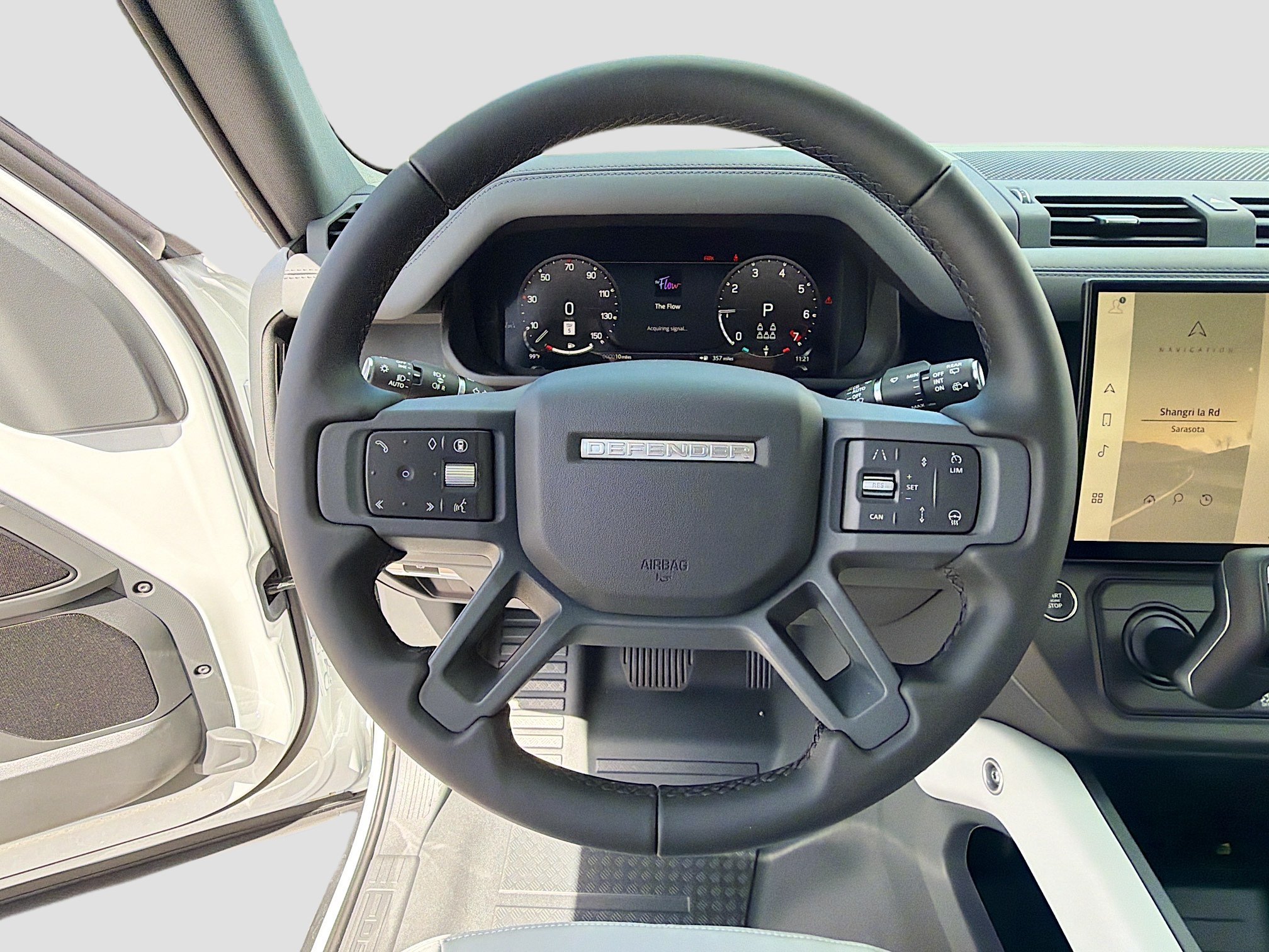 New 2026 Fuji White Land Rover X-Dynamic SE image 41
