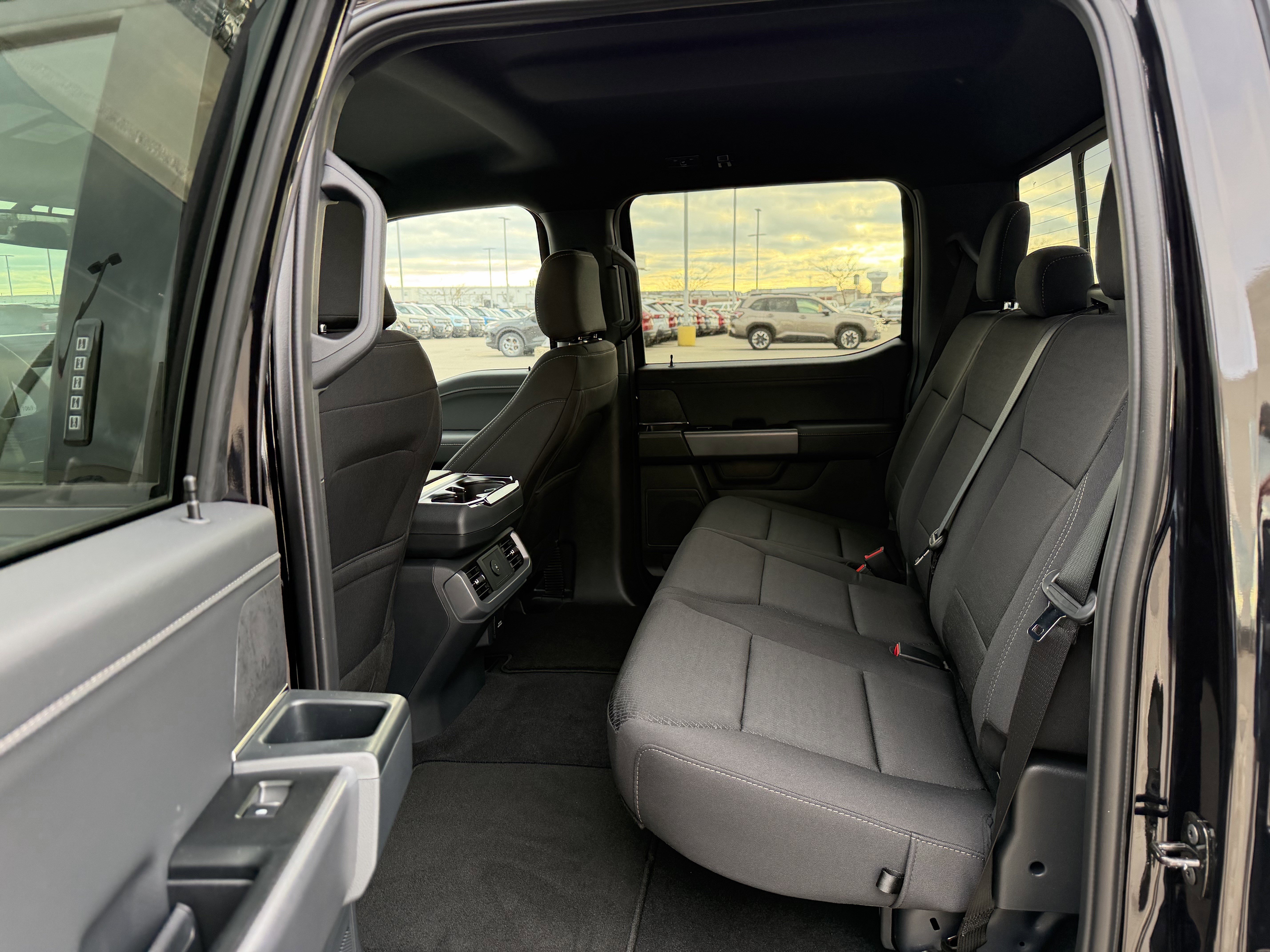 New 2026 Agate Black Metallic Ford XLT image 6
