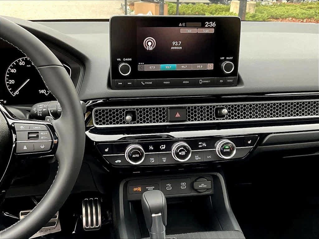 2026 Honda Civic Hybrid — photo 13