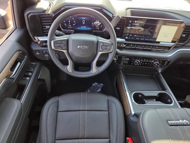 2026 Chevrolet Silverado 3500HD High Country - Photo 8