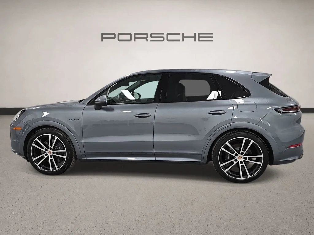 New 2026 Vanadium Grey Metallic Porsche E-Hybrid image 2
