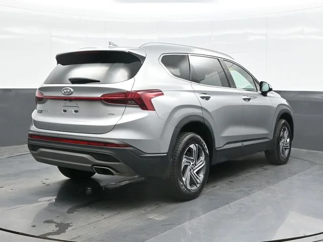 Used 2023 Silver Hyundai SEL image 9