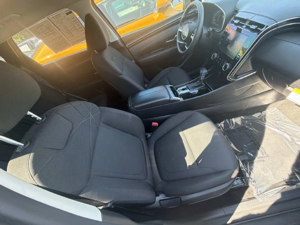 Used 2023 Black Hyundai SEL image 29