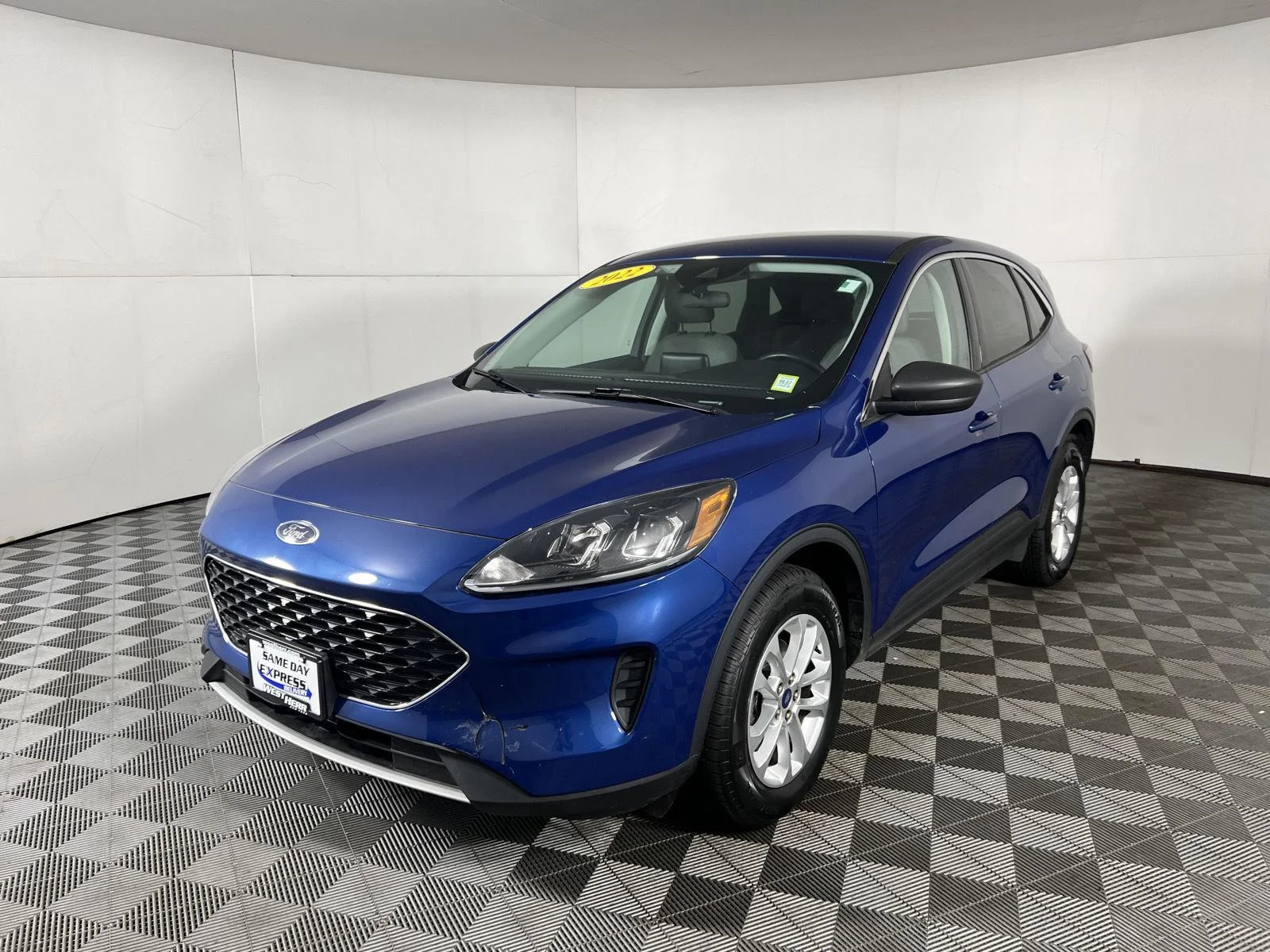 Used 2022 Atlas Blue Ford SE image 13