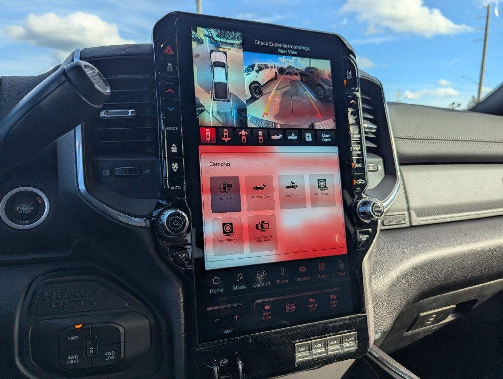 2026 RAM 3500 Laramie - Photo 21