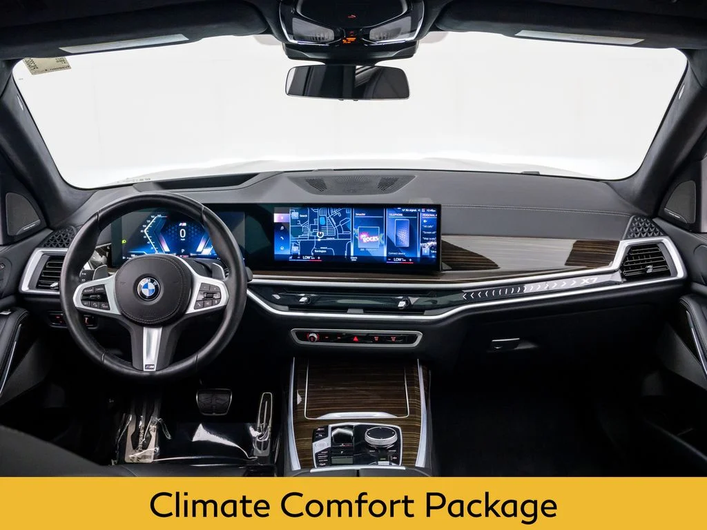 Used 2023 Gray BMW xDrive40i image 10