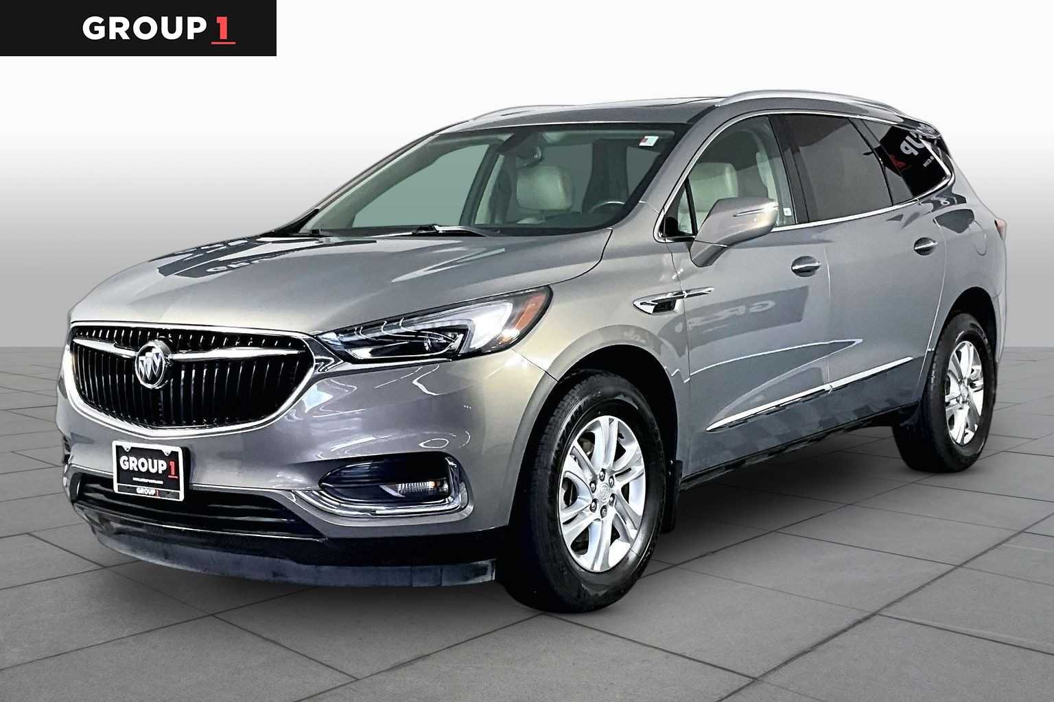 Used 2018 Includes Spectra Gray lower exterior accent color. Buick Essence image 1