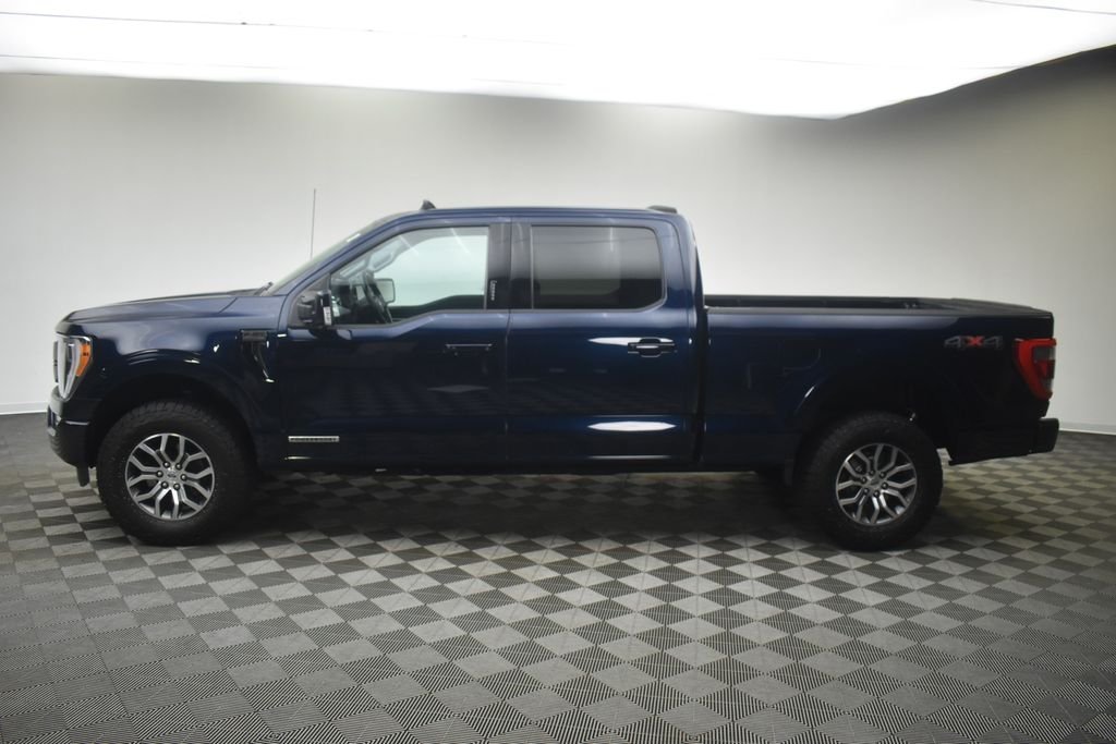Used 2022 Atlas Blue Metallic Ford Lariat image 10