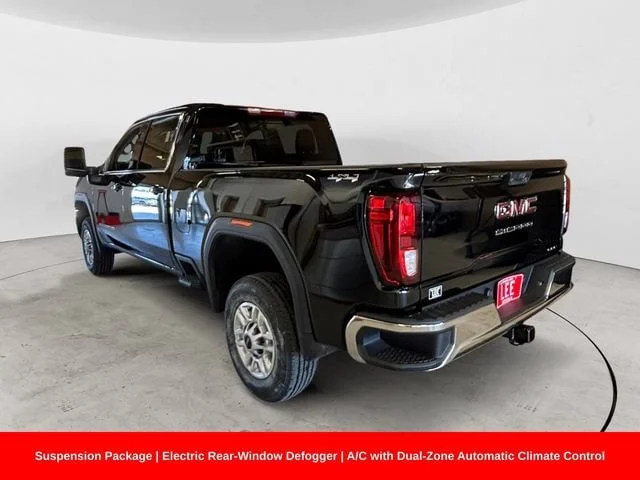 New 2026 Onyx Black GMC SLE image 3