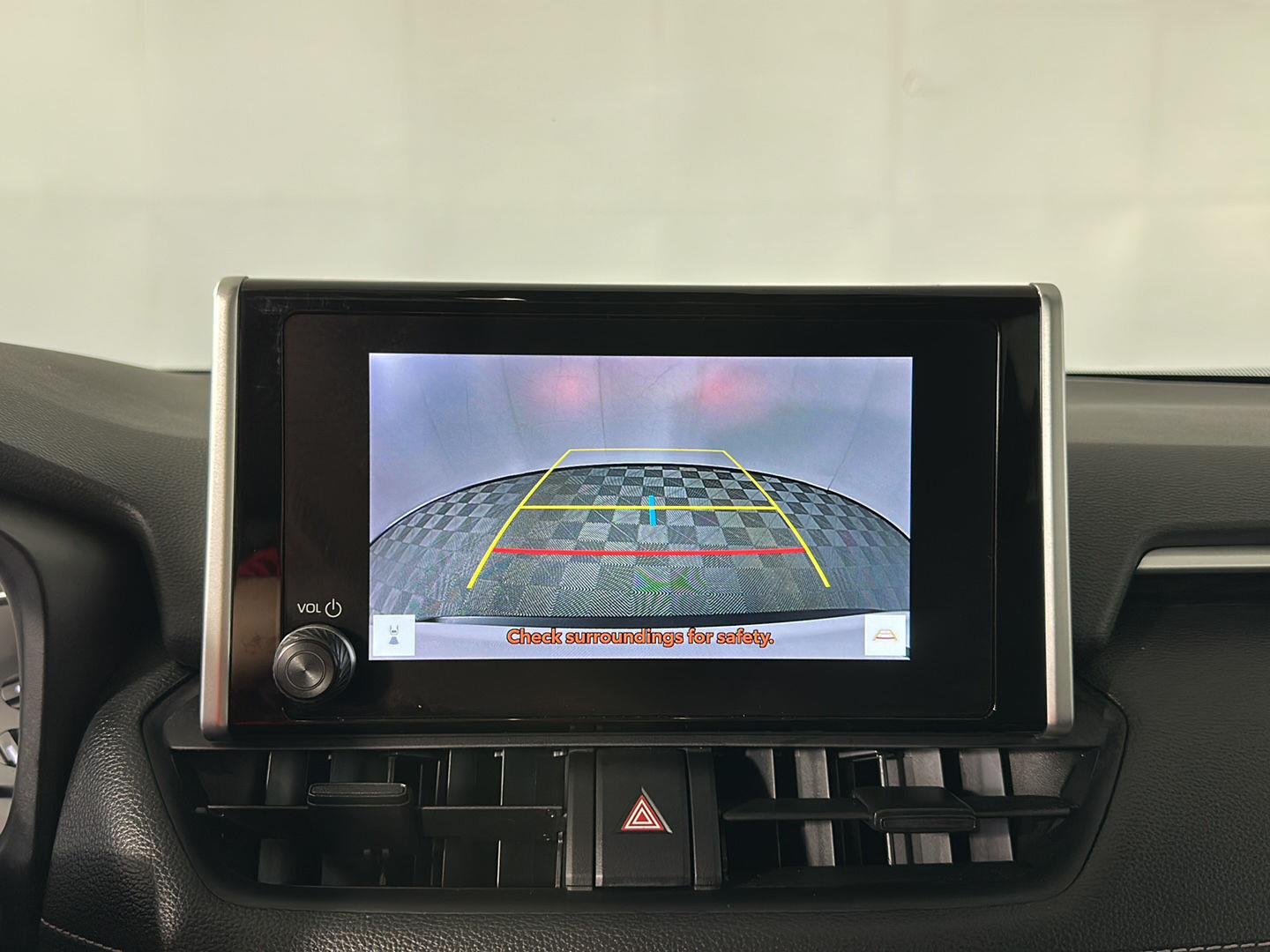 Used 2025 Ice Cap Toyota XLE image 13