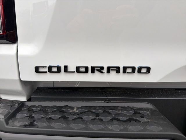 New 2026 Summit White Chevrolet Trail Boss image 13